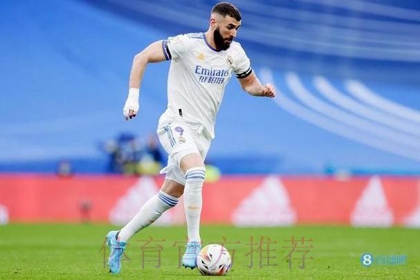 西媒:本泽马三年前也曾被同一批小偷入室盗窃 西媒:本泽马三年前也曾被同一批小偷入室盗窃